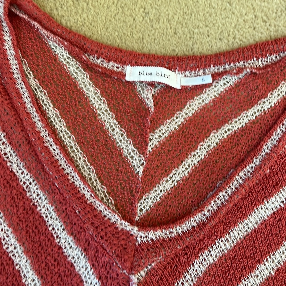 Open knit light sweater - Picture 2 of 4